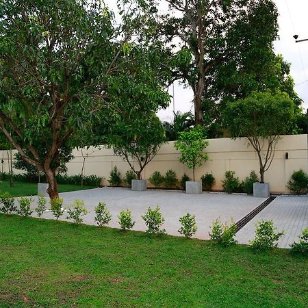 Tranquil Negombo Boutique Exterior foto