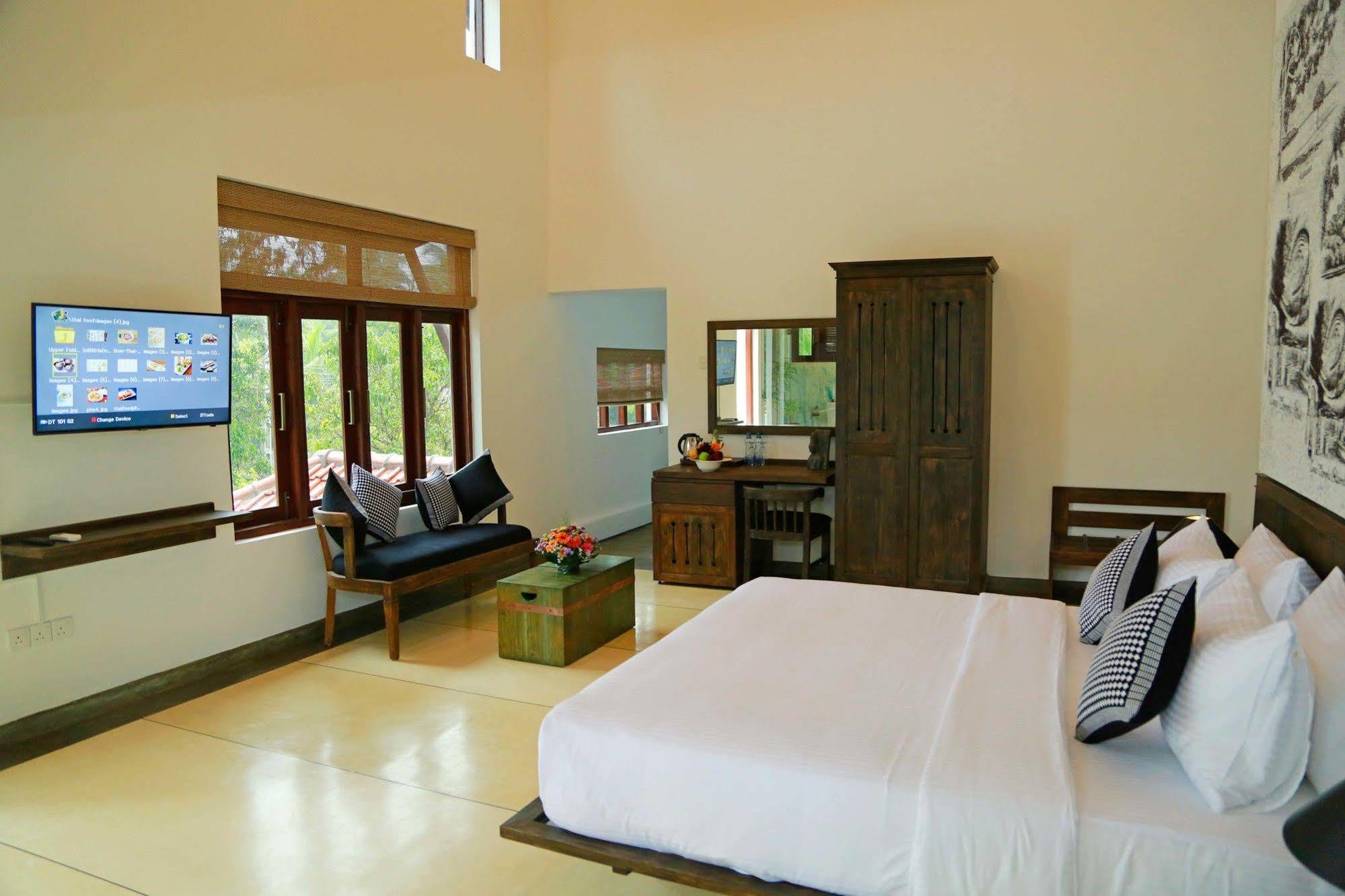 Tranquil Negombo Boutique Exterior foto