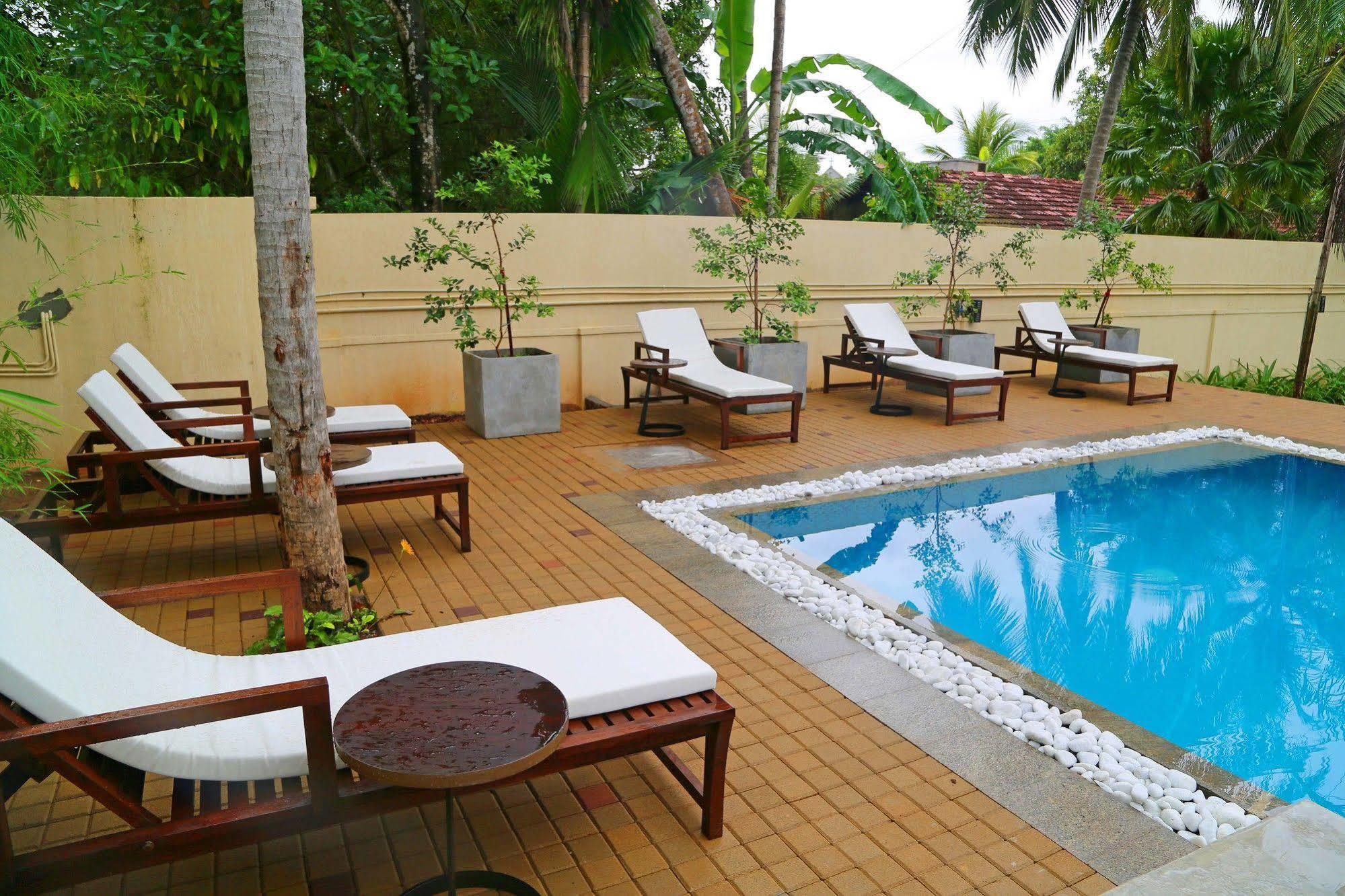Tranquil Negombo Boutique Exterior foto